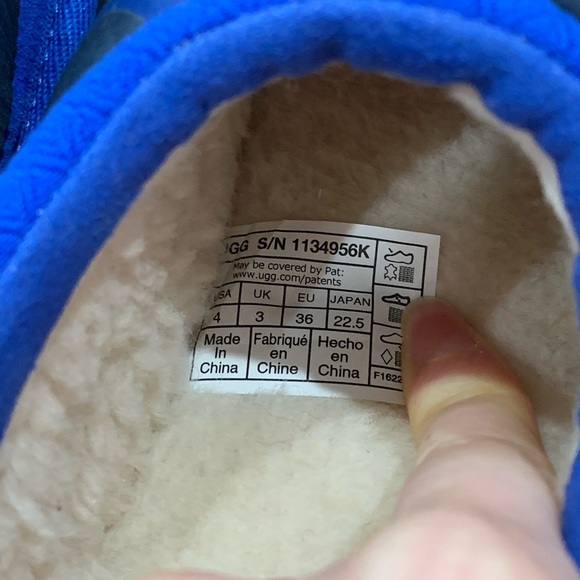 New Ugg Tasman LTA Cali Topo Slippers Ocean Colour Youth Size 4 - Picture 11 of 12